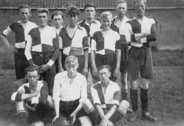 tweede elftal DRC 1935
