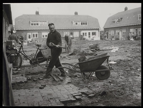 Tuindorp Oostzaan na de watersnood