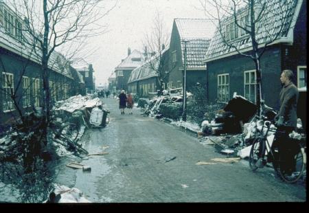 Tuindorp Oostzaan na de watersnood