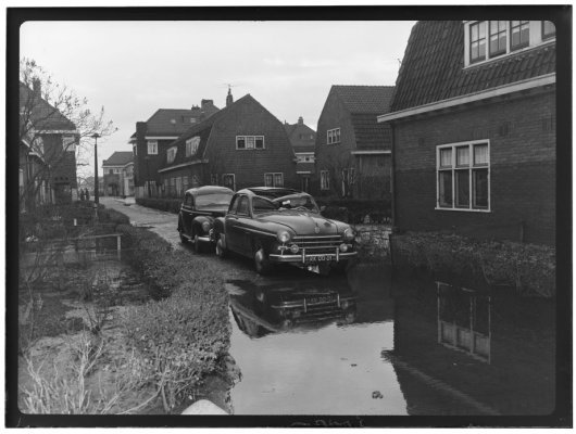 Tuindorp Oostzaan na de watersnood